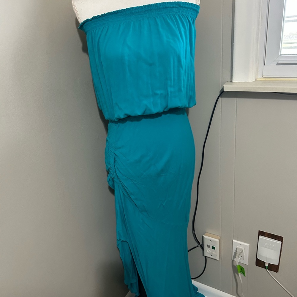 Elegant Teal Strapless Dress